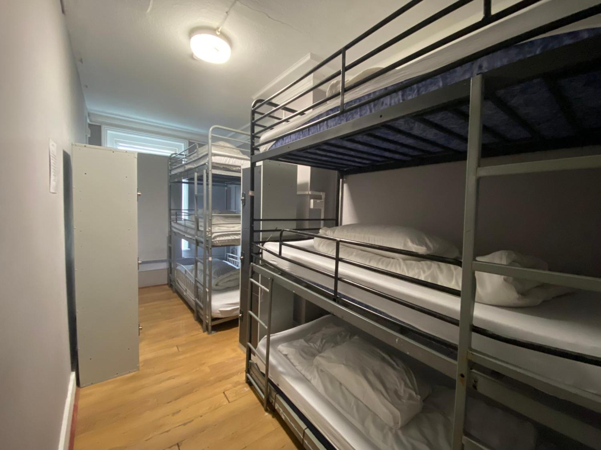 Queen Elizabeth Hostel London Bagian luar foto